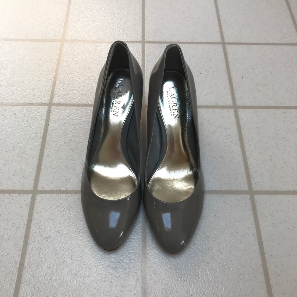 Lauren Ralph Lauren “Hala” Gray Mid Heel